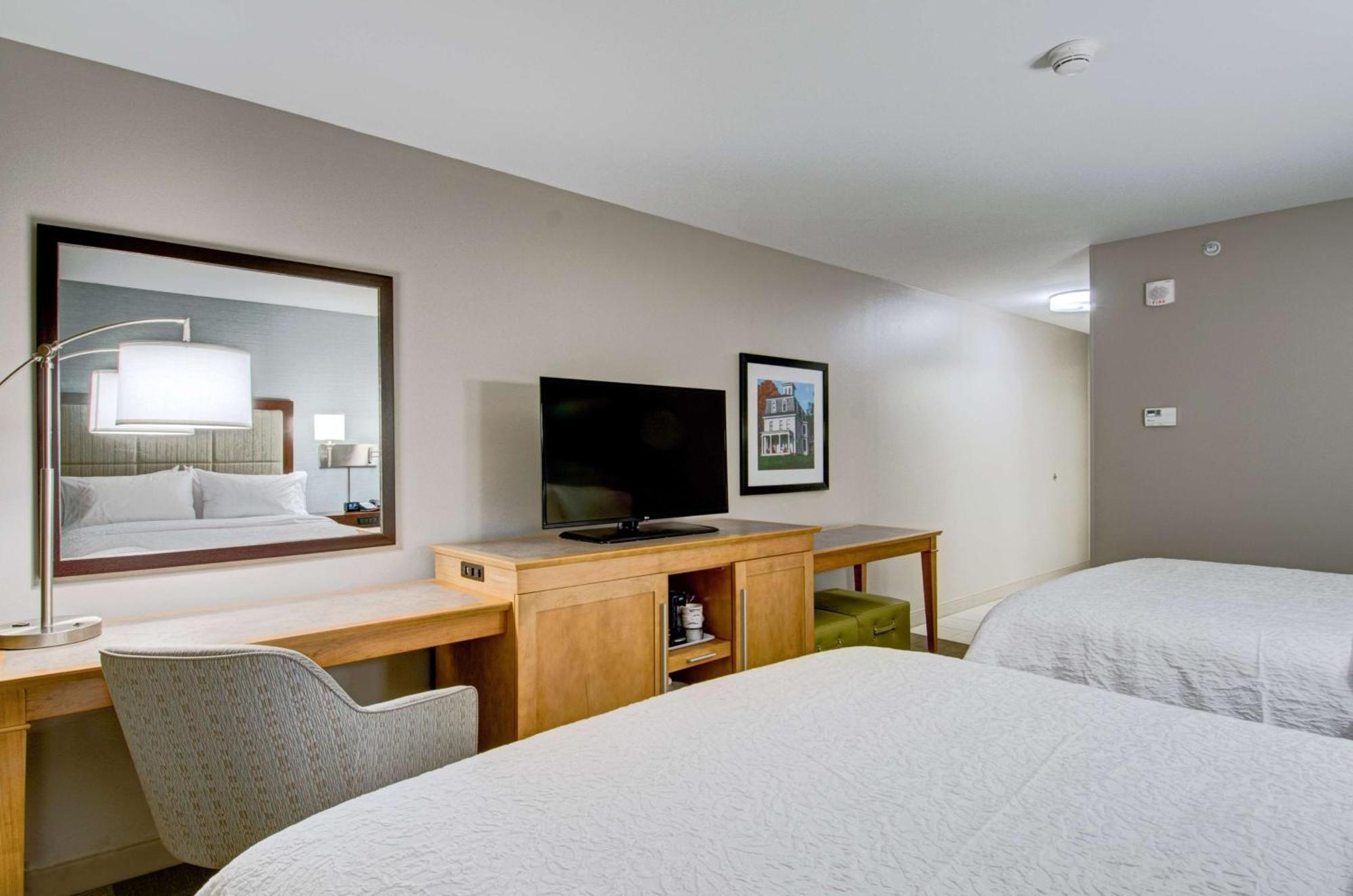 Hampton Inn Boston - ווסטבורו מראה חיצוני תמונה
